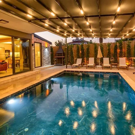 Soeguet 3 - 4 Bedroom With Jacuzzi In Вилла *