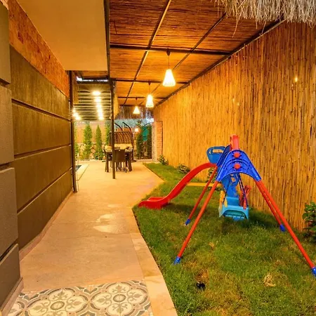 Soeguet 3 - 4 Bedroom With Jacuzzi In *