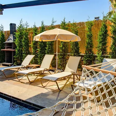 Soeguet 3 - 4 Bedroom With Jacuzzi In Villa