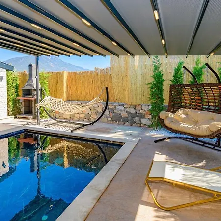 Вилла Soeguet 3 - 4 Bedroom With Jacuzzi In *