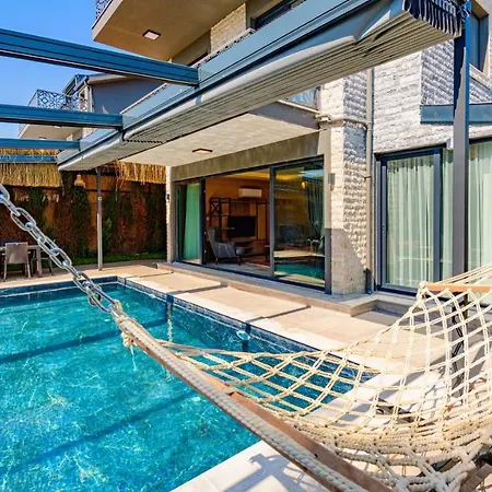 Soeguet 3 - 4 Bedroom With Jacuzzi In Villa